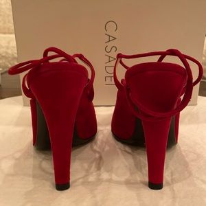 NEW CASADEI Camoscio Rubino in original box
